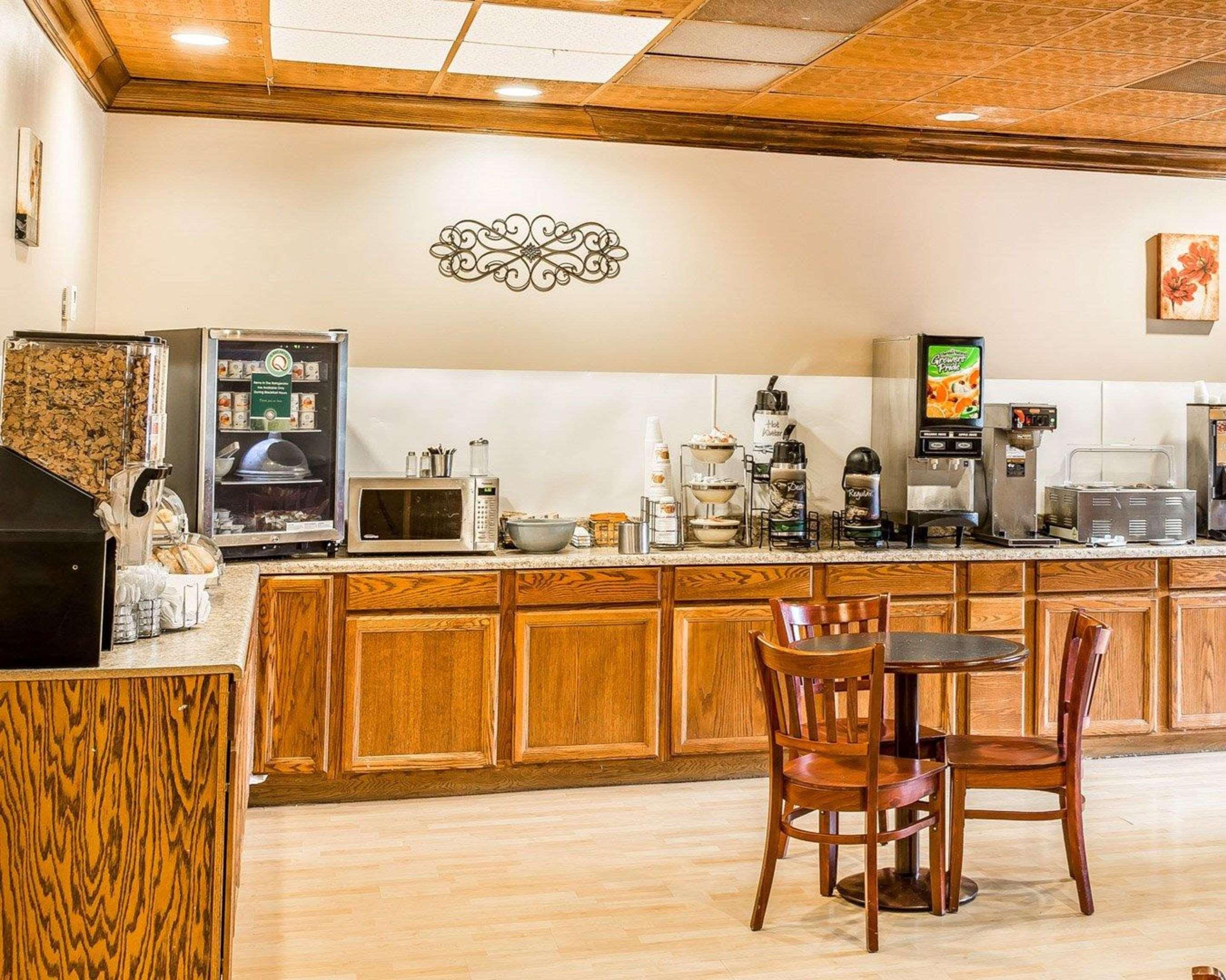 Quality Inn & Suites Conference Center Statesboro Historic District Eksteriør billede